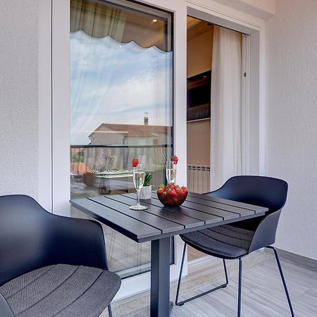 Apartments Zanetti Пула Екстер'єр фото
