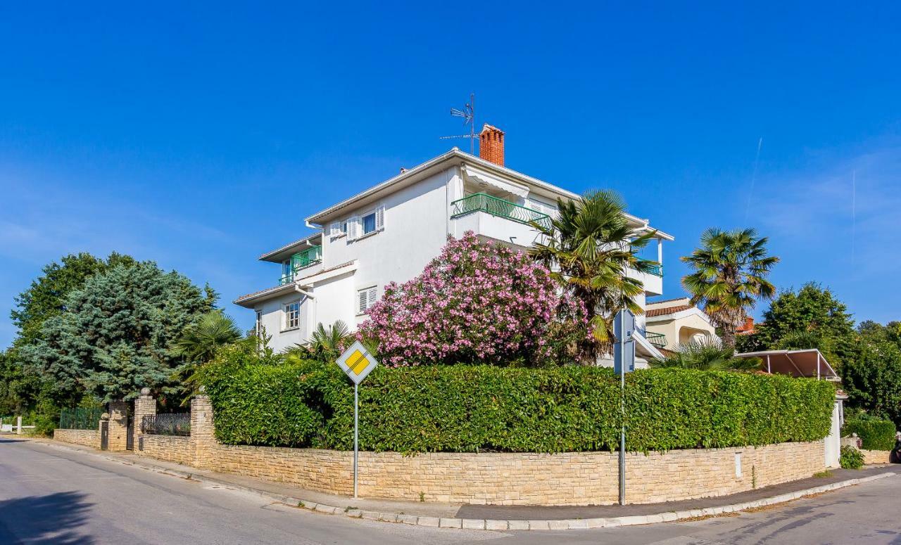 Apartments Zanetti Пула Екстер'єр фото